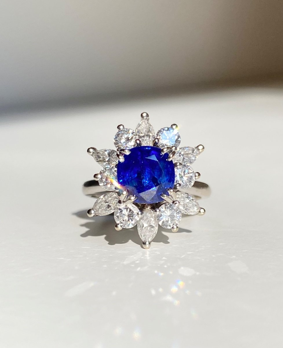 18k White Gold Ring Set With An Unheated Burmese Sapphire-photo-3