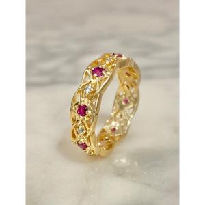The Givenchy Eternity Ring In 18k Gold Ruby And Diamonds 