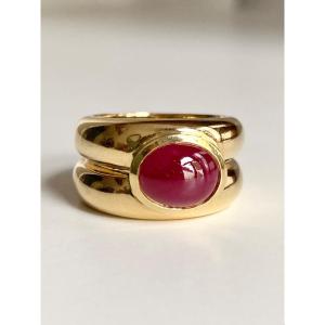Important Ring In 18k Yellow Gold And Ruby