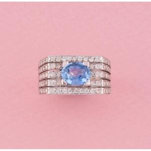 18k White Gold Tank Ring With Sapphire And Diamonds 