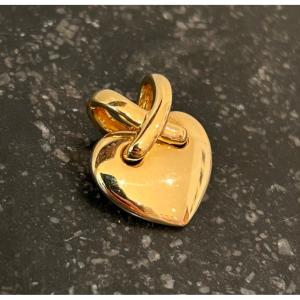 Chaumet Heart Link Pendant In 18k Yellow Gold