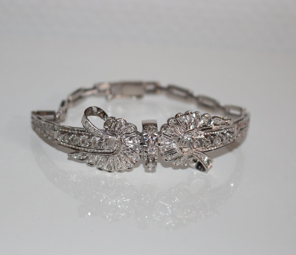 Bracelet Or Blanc Et Diamants Noeud-photo-1