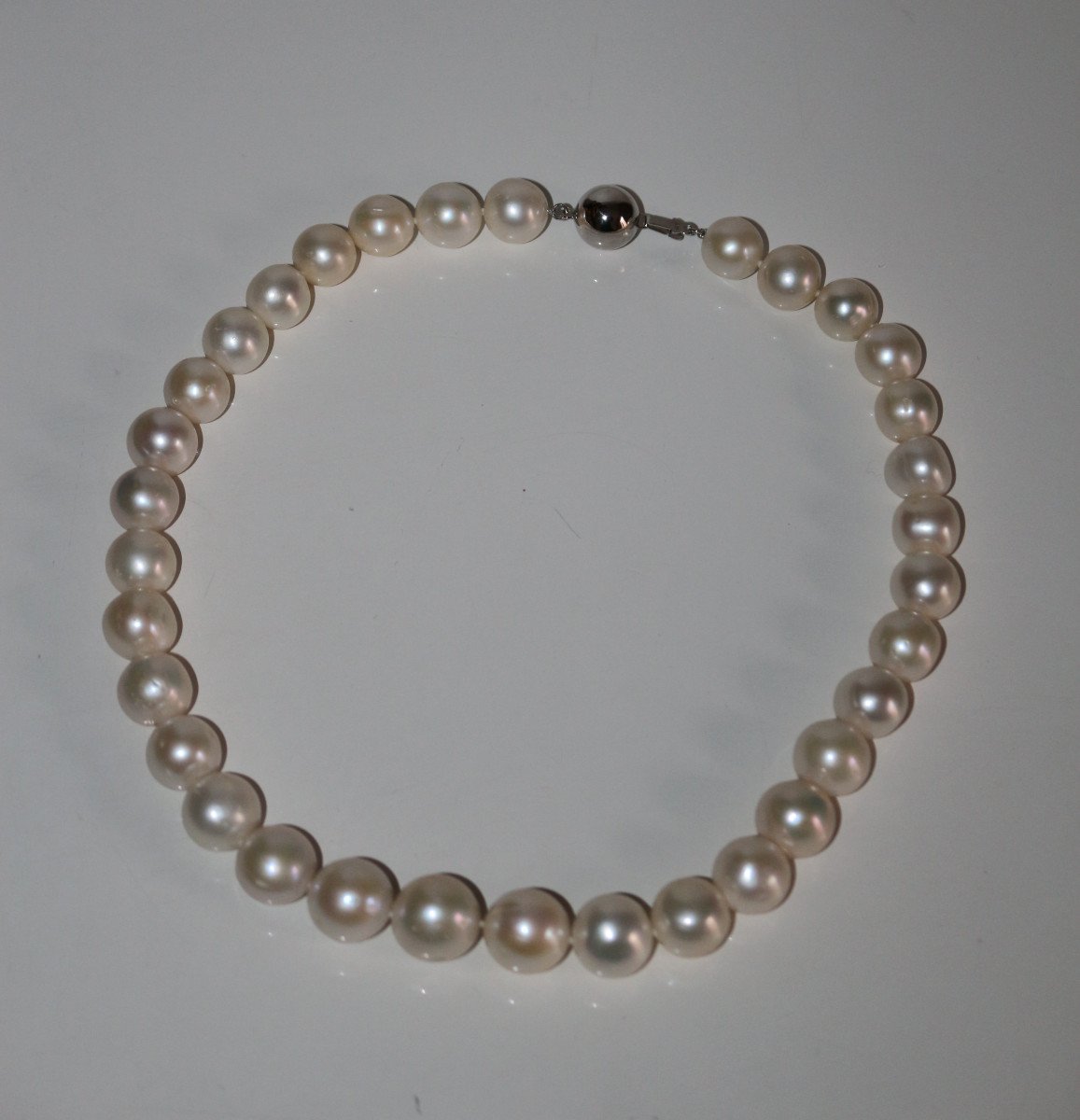 Large Cream Cultured Pearl Necklace-photo-5