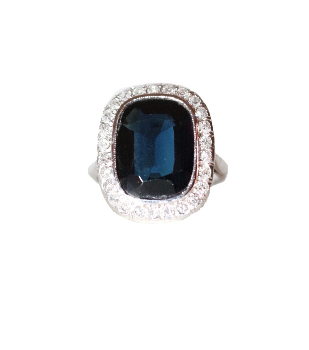 Art Deco Sapphire Diamonds Platinum Ring