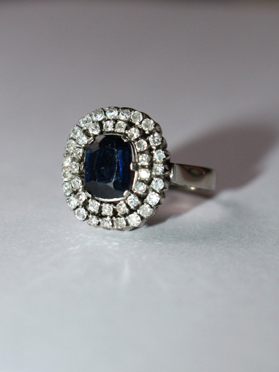 Double Entourage Sapphire Ring Diamonds White Gold-photo-2