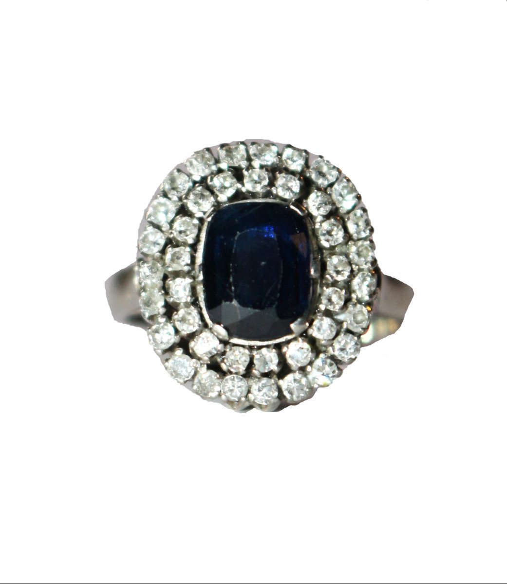 Double Entourage Sapphire Ring Diamonds White Gold