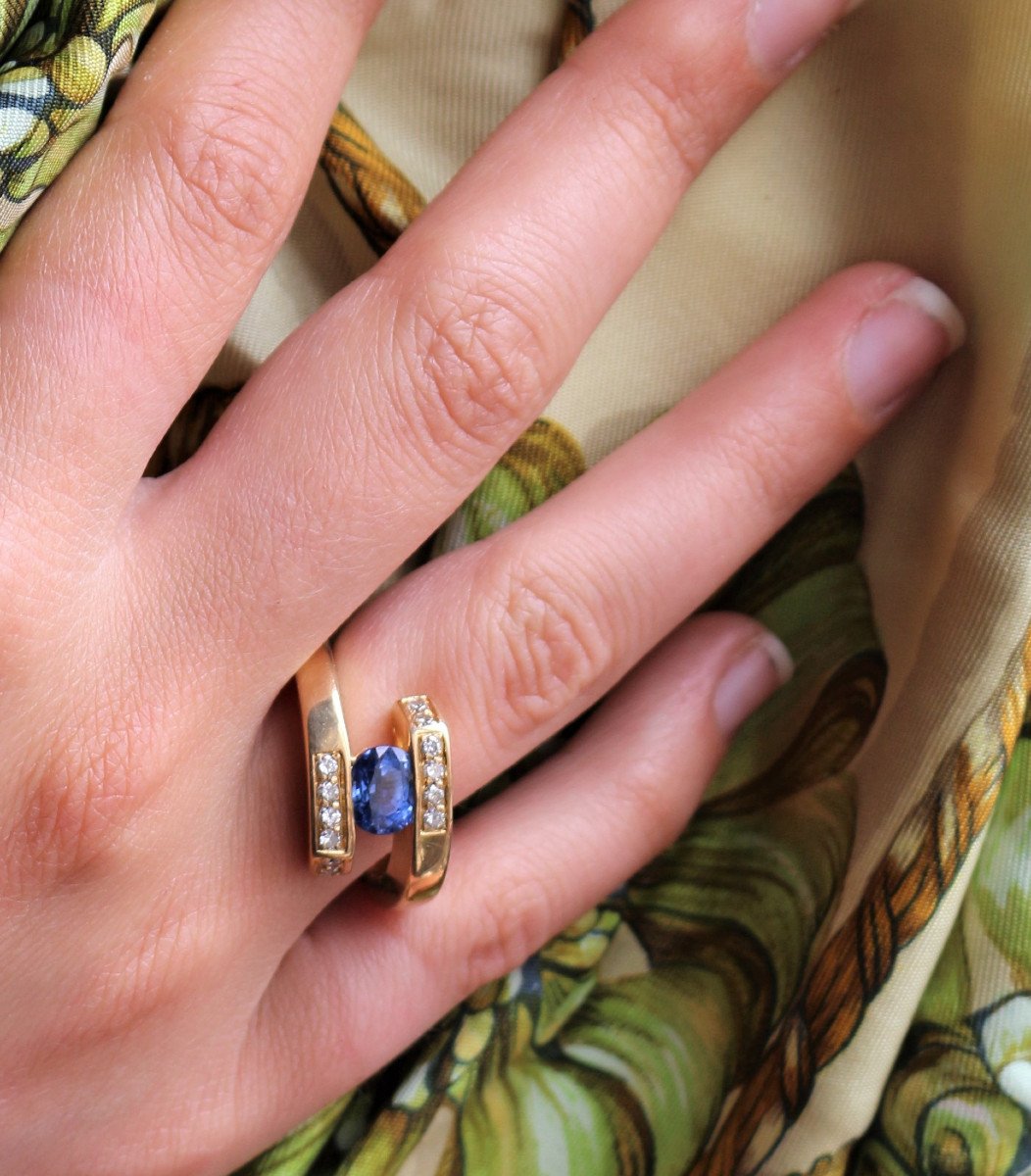 Sri Lanka Sapphire Ring-photo-1