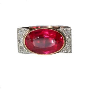 Bague Tank Or Jaune Et Platine,  Saphir rose Verneuil Et Diamants 