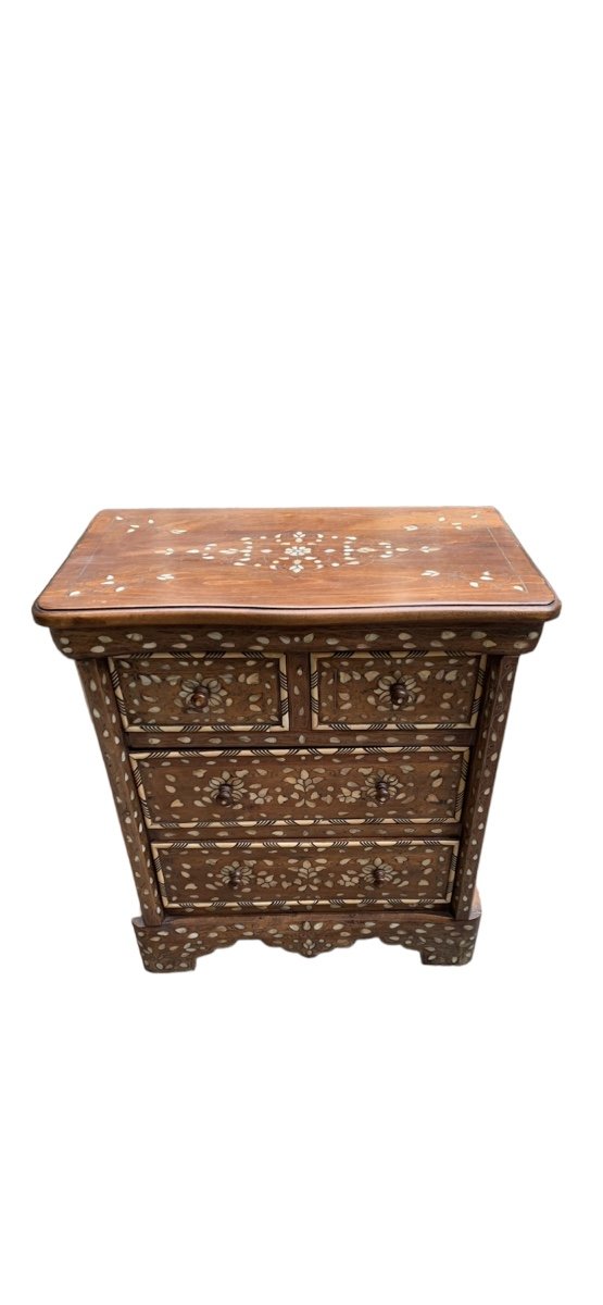 Small Syrian Commode Inlaid With Mother-of-pearl -photo-3