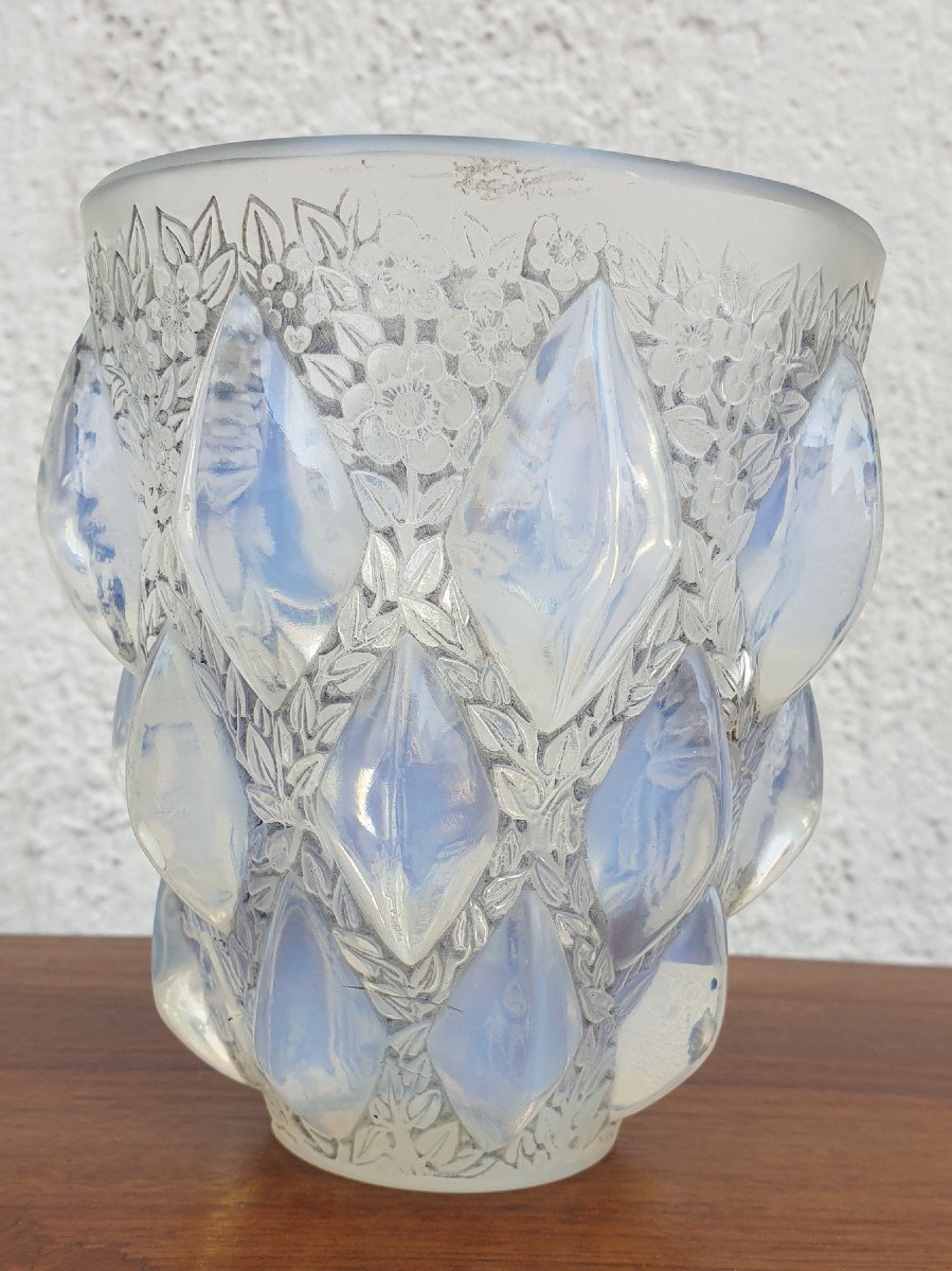 R Lalique, Rampillon Vase, XXth Century-photo-1