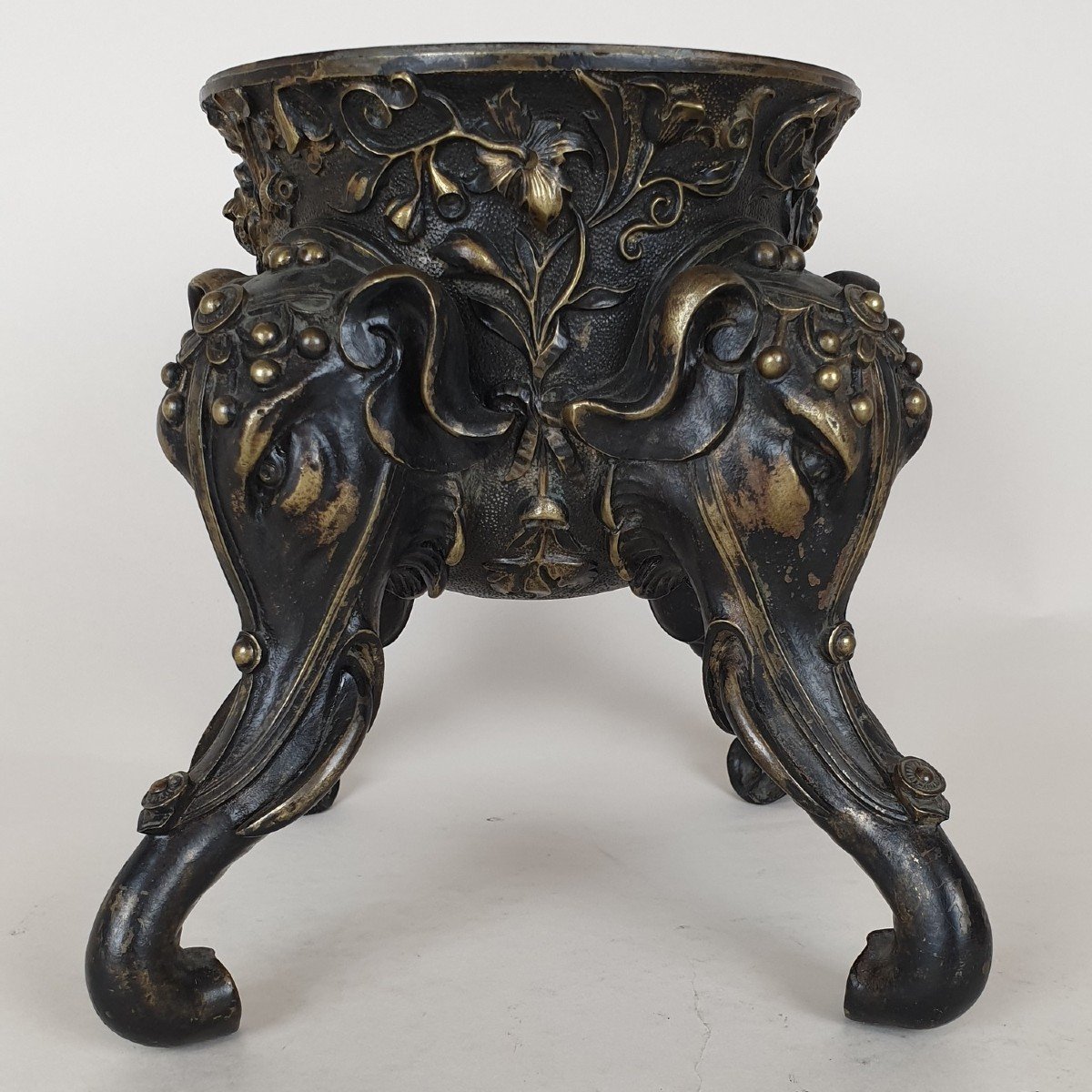 Pied De Coupe En Bronze, Aux Têtes d'éléphants, XIXème Siècle-photo-3
