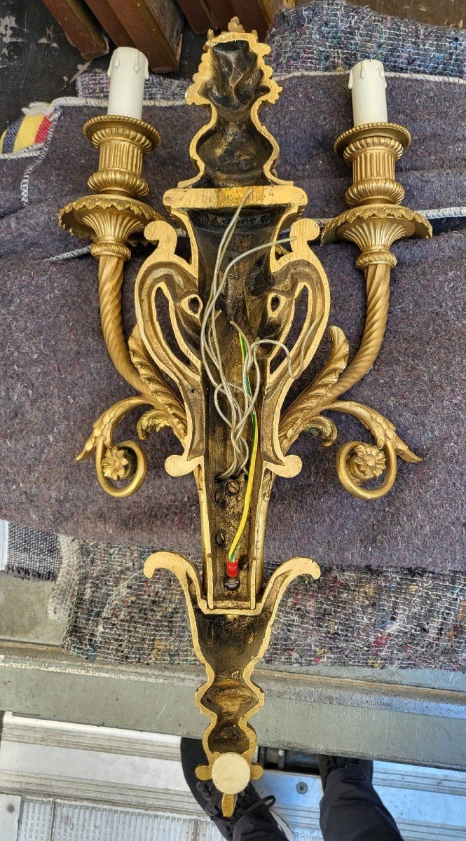 Pair Of Louis XVI Gilt Bronze Sconces, XIXth Century-photo-1