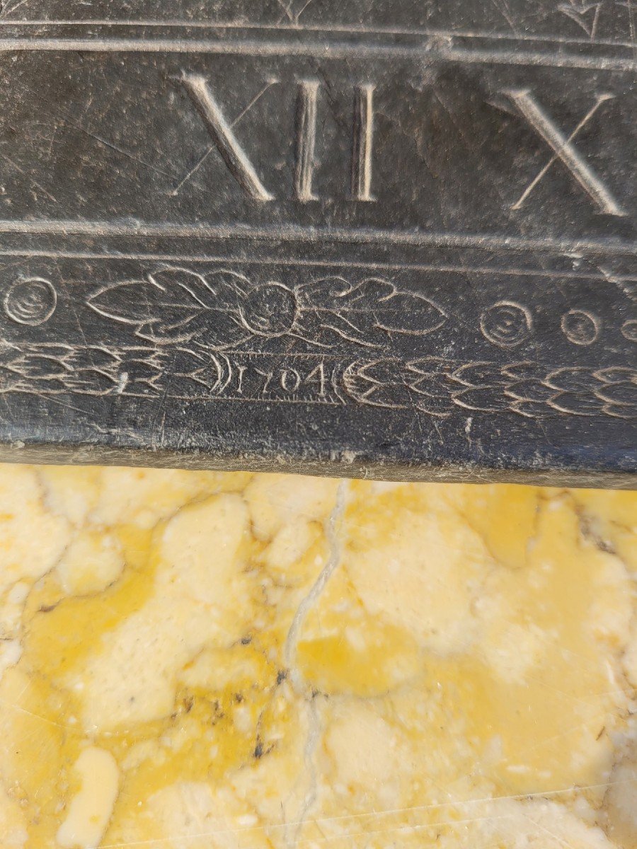 Slate Sundial, Decorated And Dated 1704-photo-4