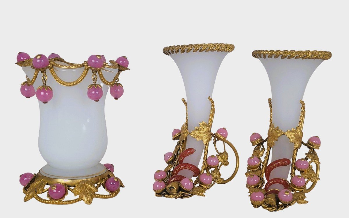 3 Bouquet Holder Vases, Opaline And Pomponne, Napoleon III, 19th Century