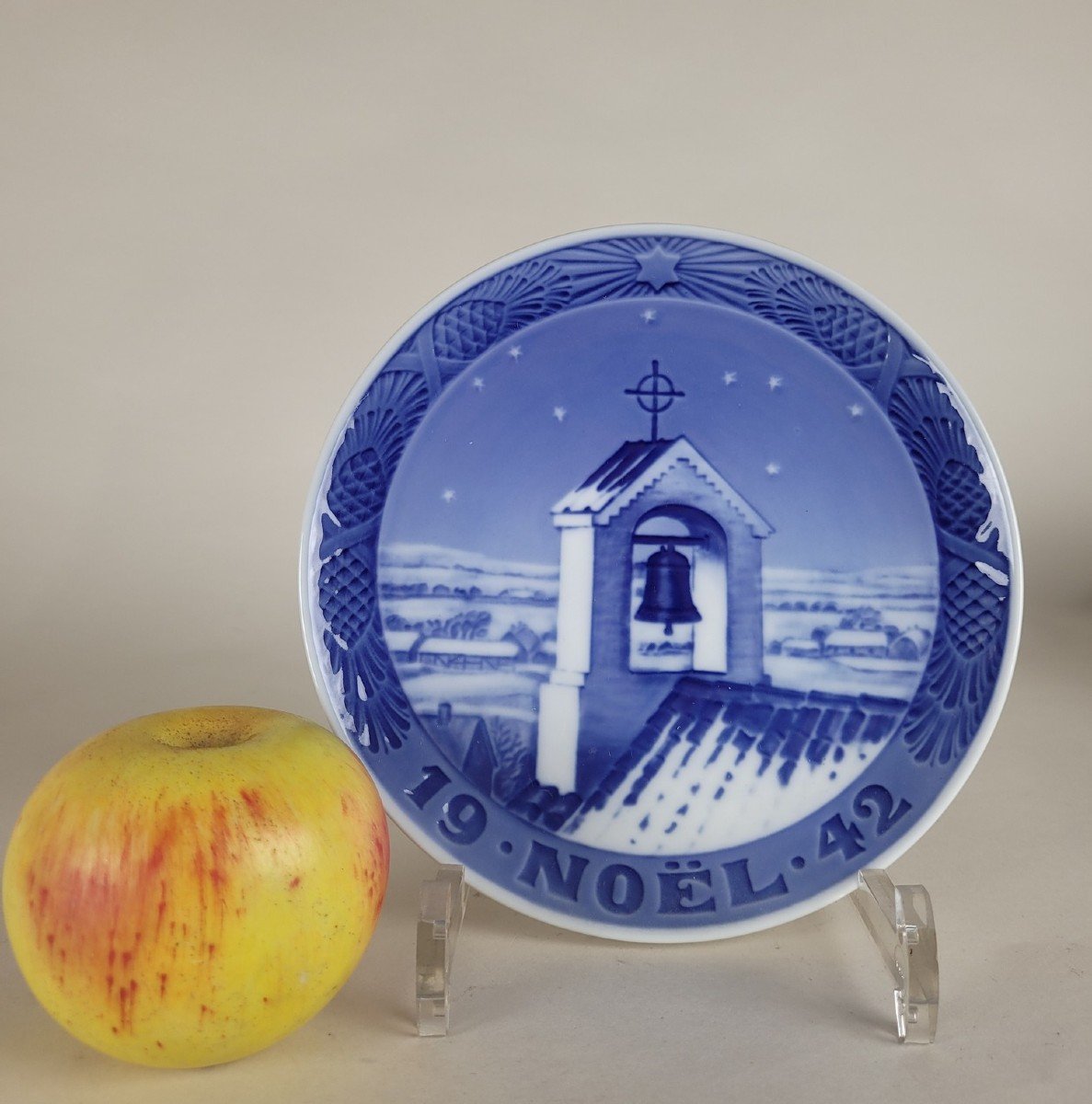 Royal Copenhagen, Assiette De Noël 1942, XXème Siècle-photo-3