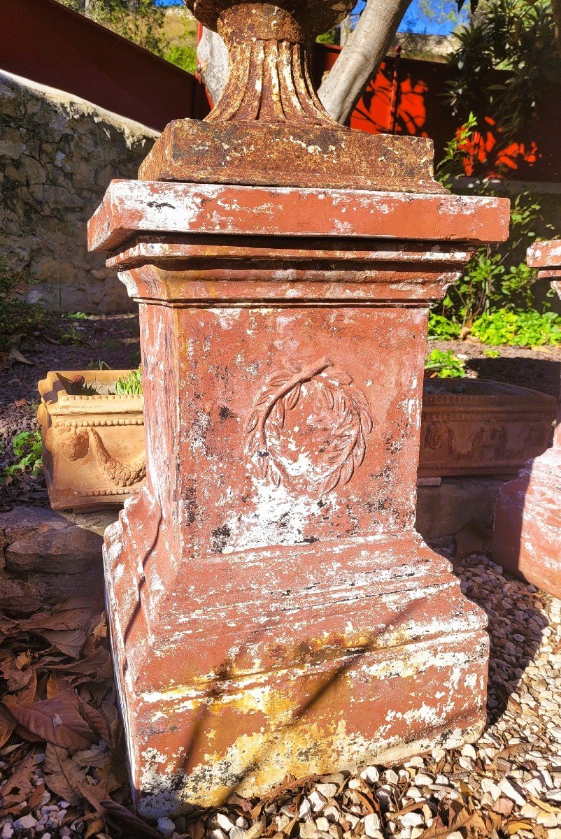 Set Of 4 Large Cast Iron Garden Vases On Terracotta Bases, 19th Century-photo-4