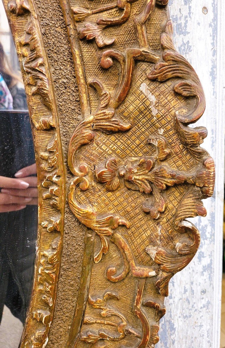 Large Oval Mirror In Carved And Gilded Oak, Louis XV Period, 18th Century-photo-1