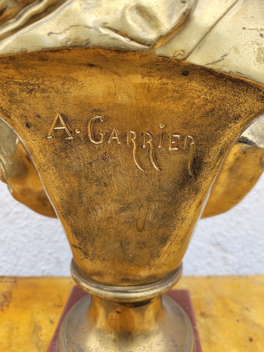 A Carrier, Bronze Bust Of A Woman, Signed, 19th Century-photo-1