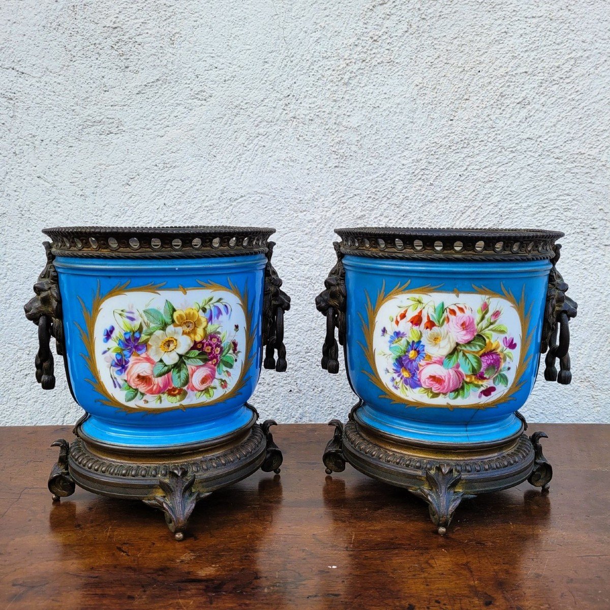 Sèvres, Pair Of Porcelain Planters, 19th Century-photo-3