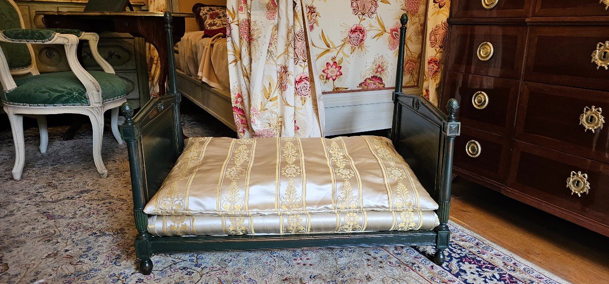Reduction Bed For Pets, Late 18th Century-photo-1