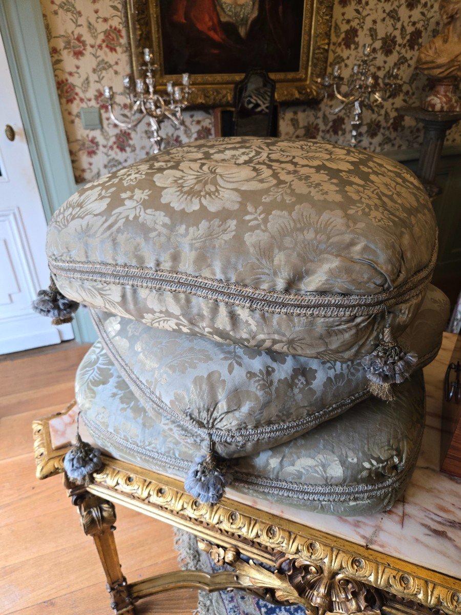 Set Of 3 Louis XV Style Silk Cushions 