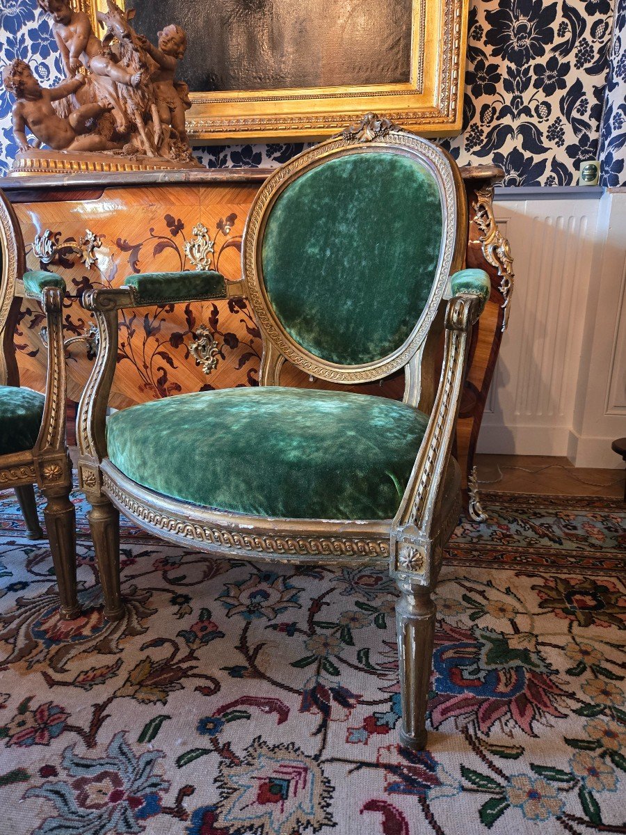 Paire De Fauteuils à Châssis d'Epoque Louis XVI, Travail Parisien.-photo-2