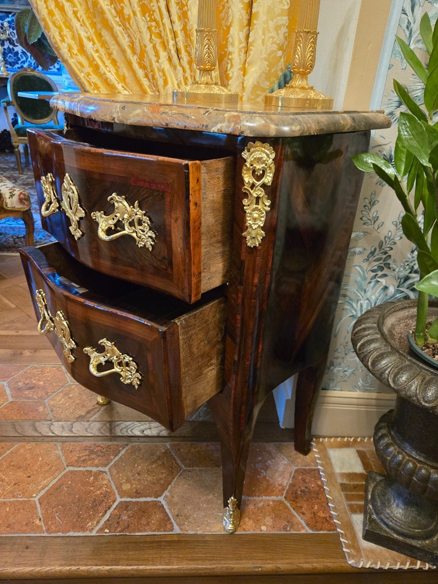 J.demoulin, Commode Sauteuse D’époque Louis XV, Paris Entre 1755-59.-photo-2