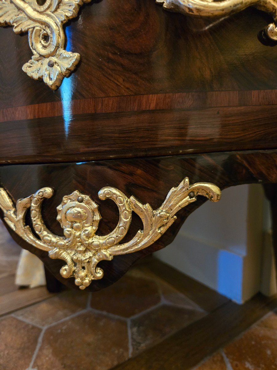 J.demoulin, Commode Sauteuse D’époque Louis XV, Paris Entre 1755-59.-photo-3