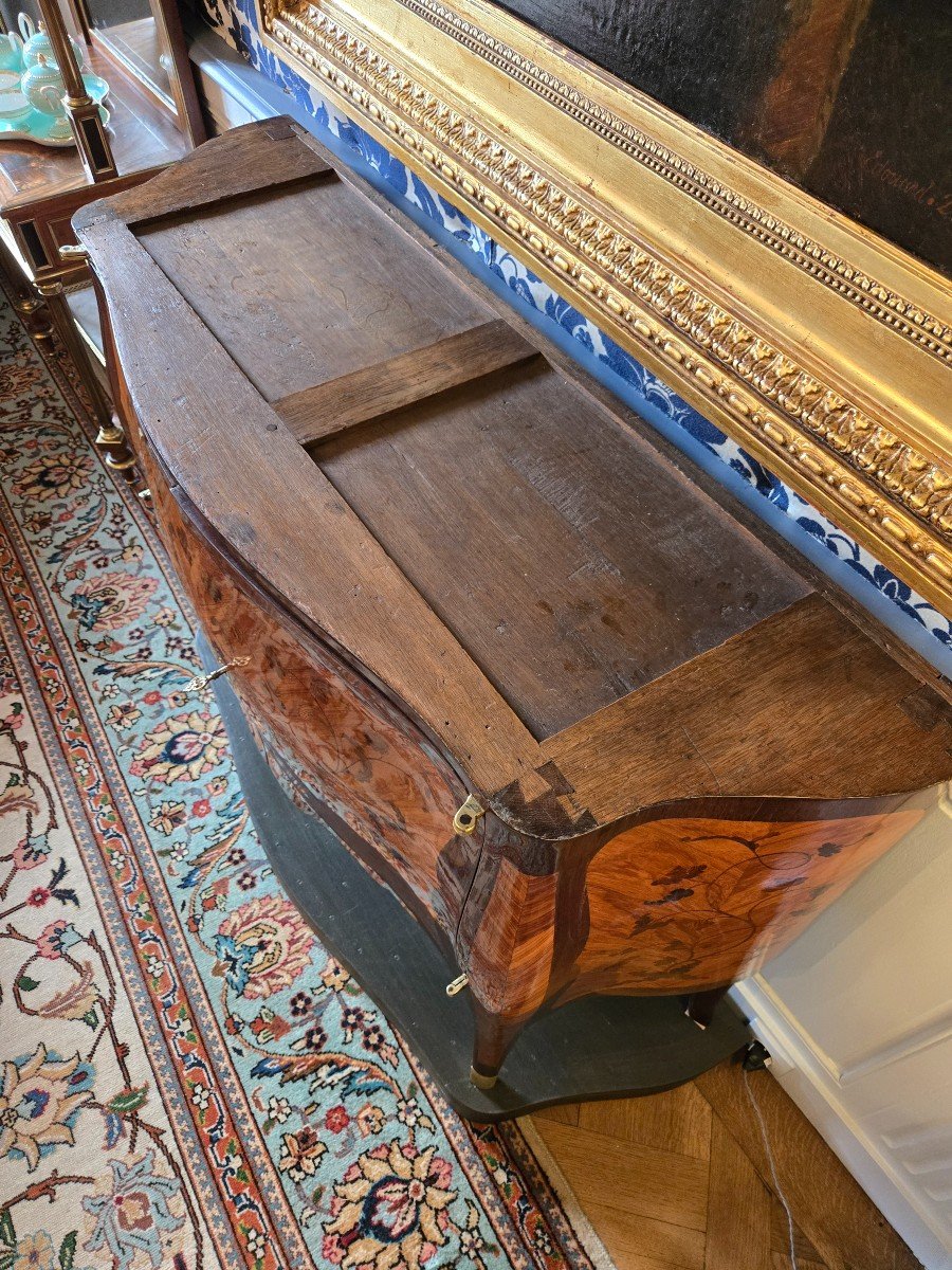 Exceptional Louis XV Period Chest Of Drawers, Attributable To Mathieu Criaerd.-photo-4