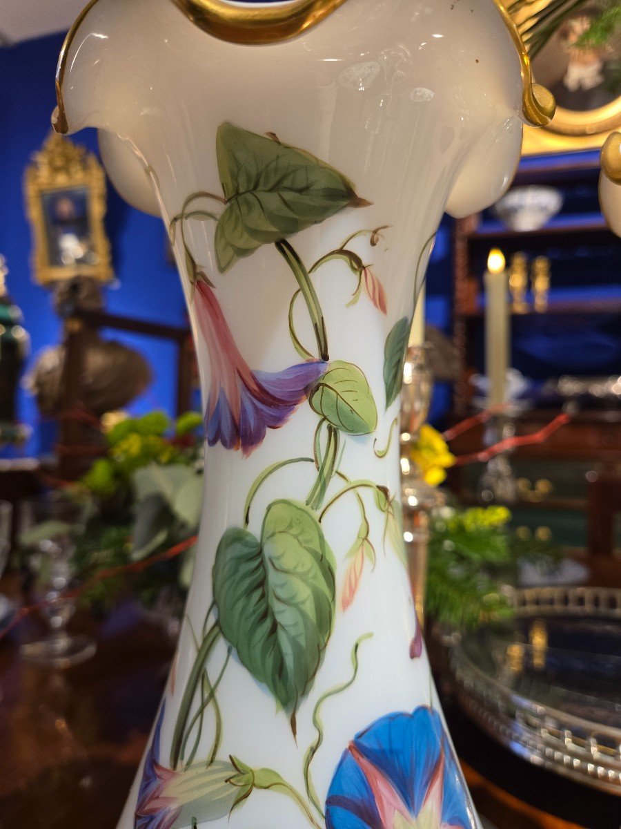 Paire De Vase En Opaline Au Décors De Liserons, Baccarat -photo-2