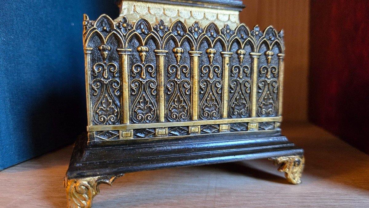 Neo-gothic Troubadour Style Inkwell, Restoration Period.-photo-2