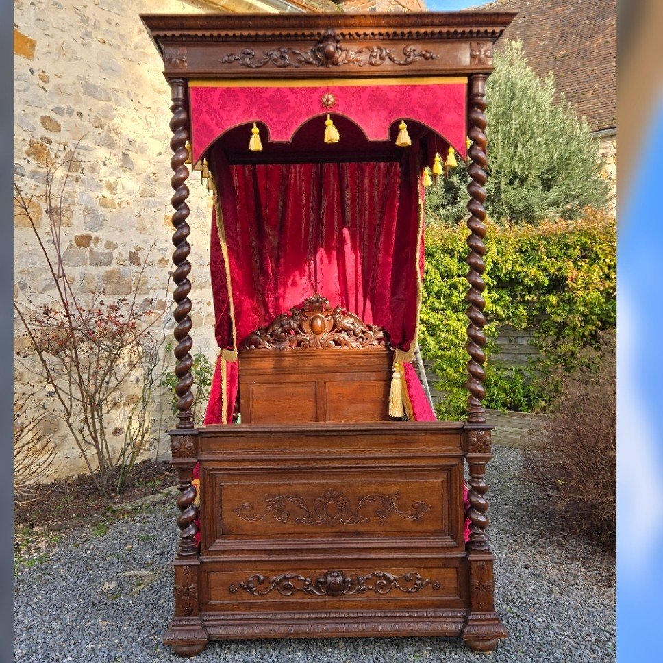 Louis XIII Columned Castle Bed, 19th Century.-photo-3