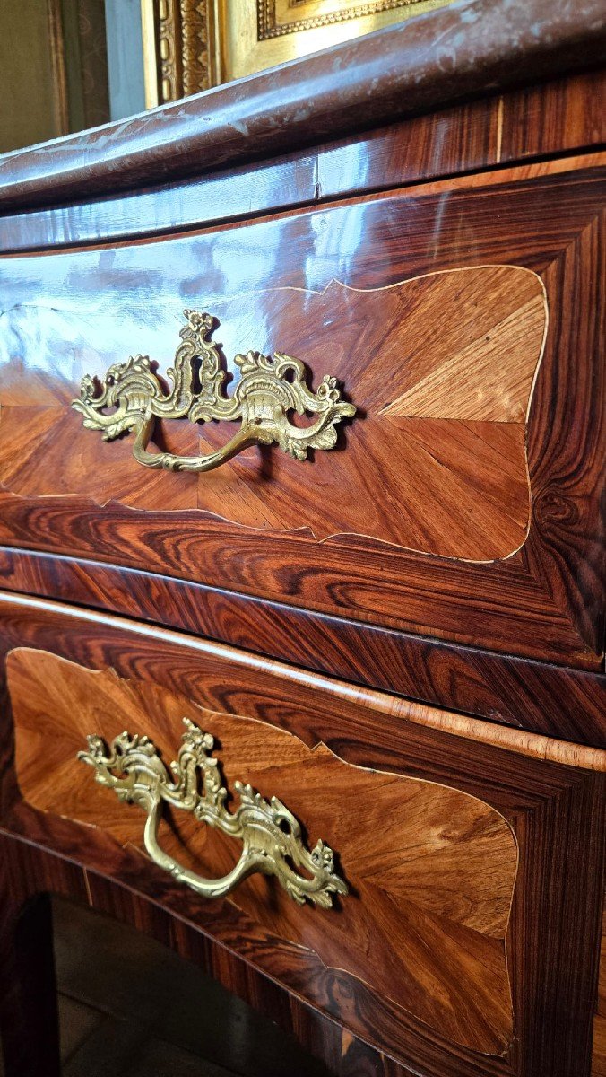 Commode Sauteuse D’époque Louis XV En Bois De Rose Et De Violette.  -photo-7