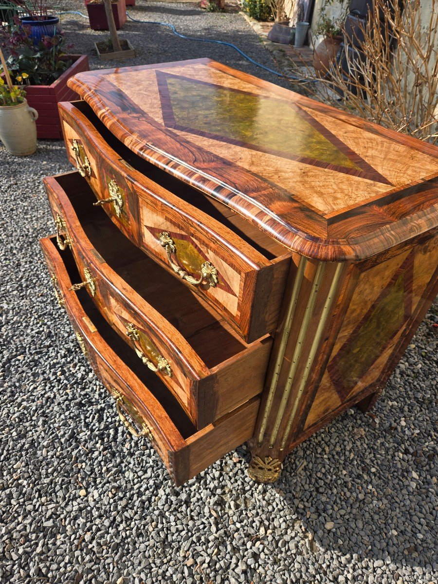 Commode En Placages De Bois Indigène Et Exotique, Style Louis XIV.  -photo-7