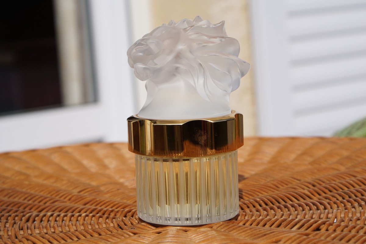 Lalique - Flacon à Parfum "mascotte Lion"-photo-1