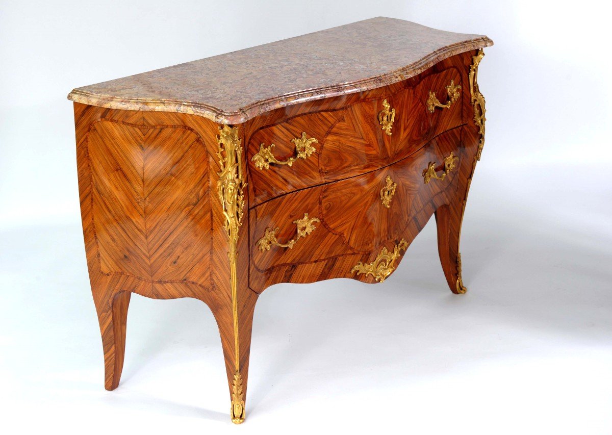 Stamped Pierre Roussel - Magnificent Curved Chest Of Drawers On 3 Sides - Louis XV Period