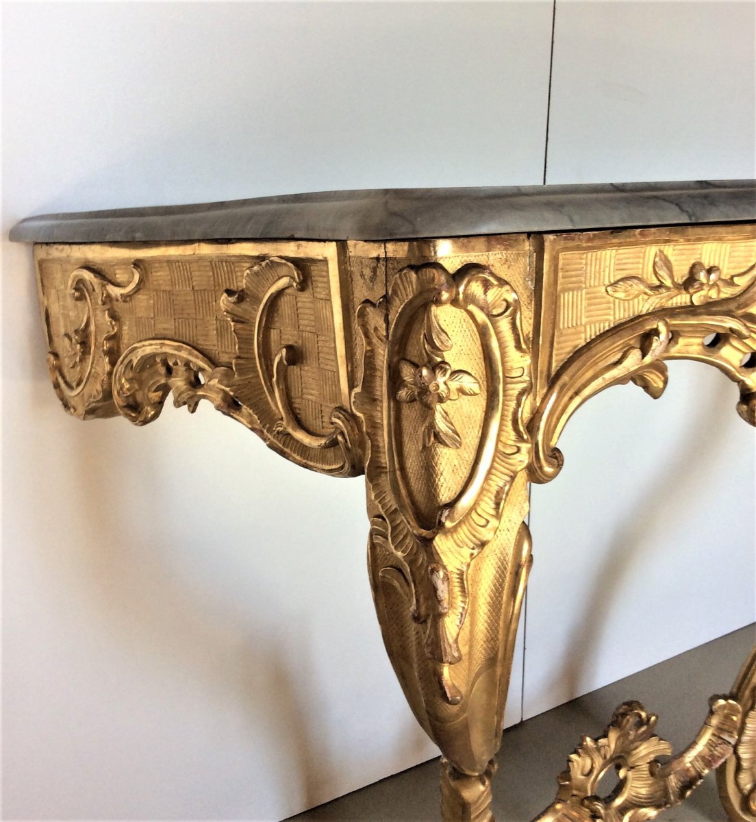  25% Discount  - Console Curved Wood Molded And Carved - 18th Century-photo-1