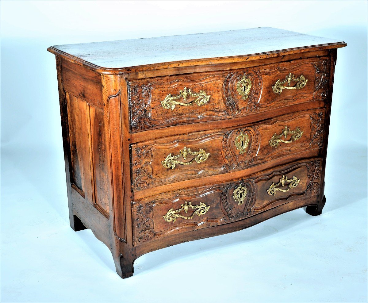    Chest Of Drawers With Slightly Curved Front - Rhône Valley - Louis XV Period-photo-1