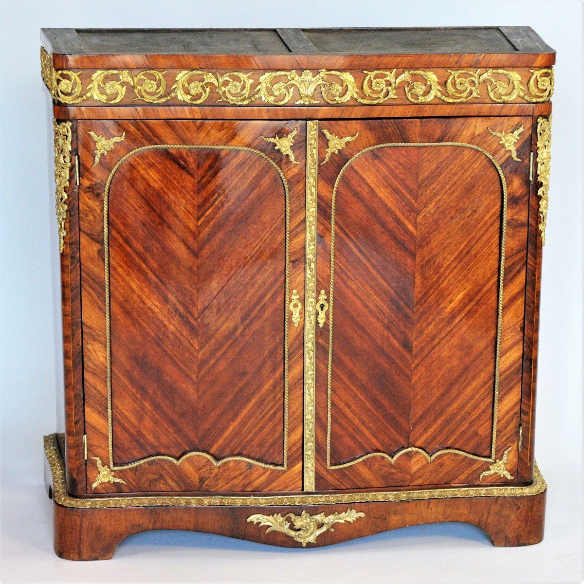   Buffet Cabinet At Support Height In Rosewood And Satin - Napoleon III Period-photo-3
