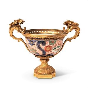 Pretty Porcelain Bowl In A Bronze Frame - Japan - Eighteenth Century
