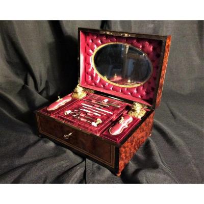 From 26.09 To 16.10: 20% Discount  -  Box With Sewing - Napoleon III Period - 19th Century