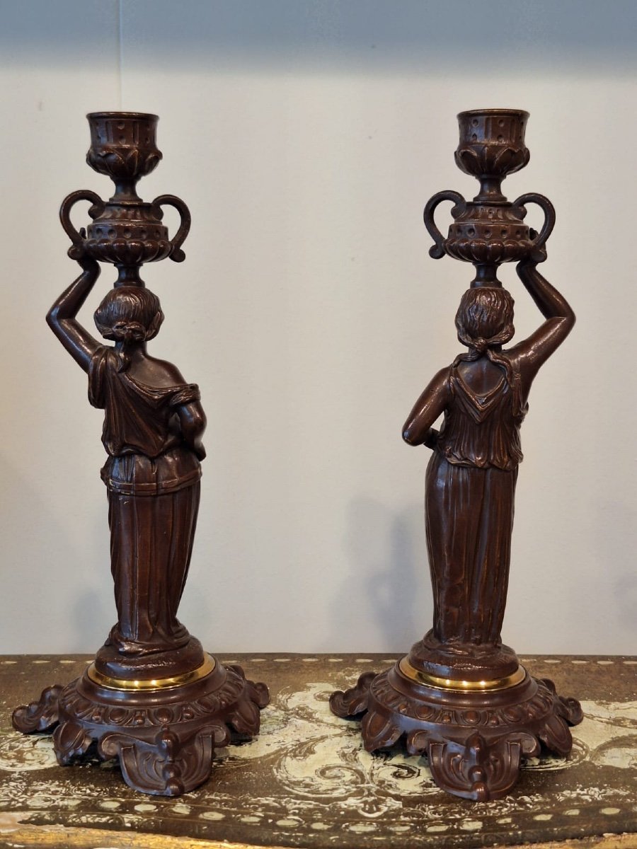 A Pair Of Antique Candlesticks-photo-4