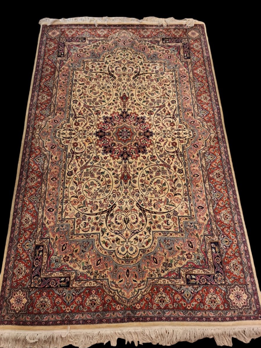 Handmade Rug, Pakistan