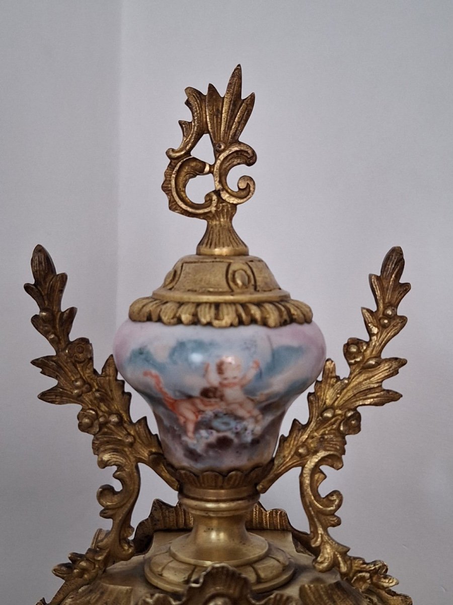 Antique Bronze And Sèvres Porcelain Clock-photo-5