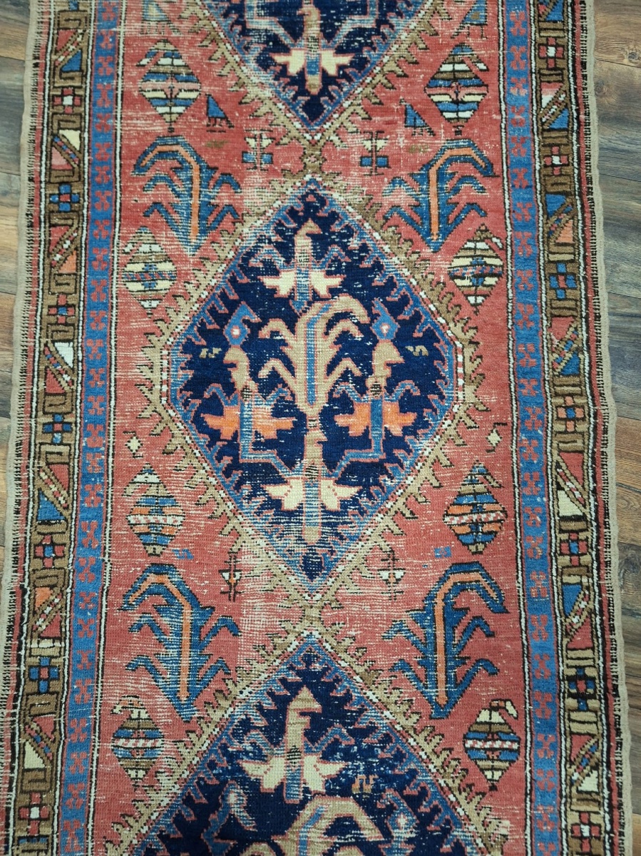 Antique Hand-knotted Bakshaish Rug, Iran-photo-4