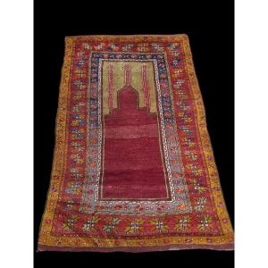 Handmade Turkish Yuruk Prayer Rug