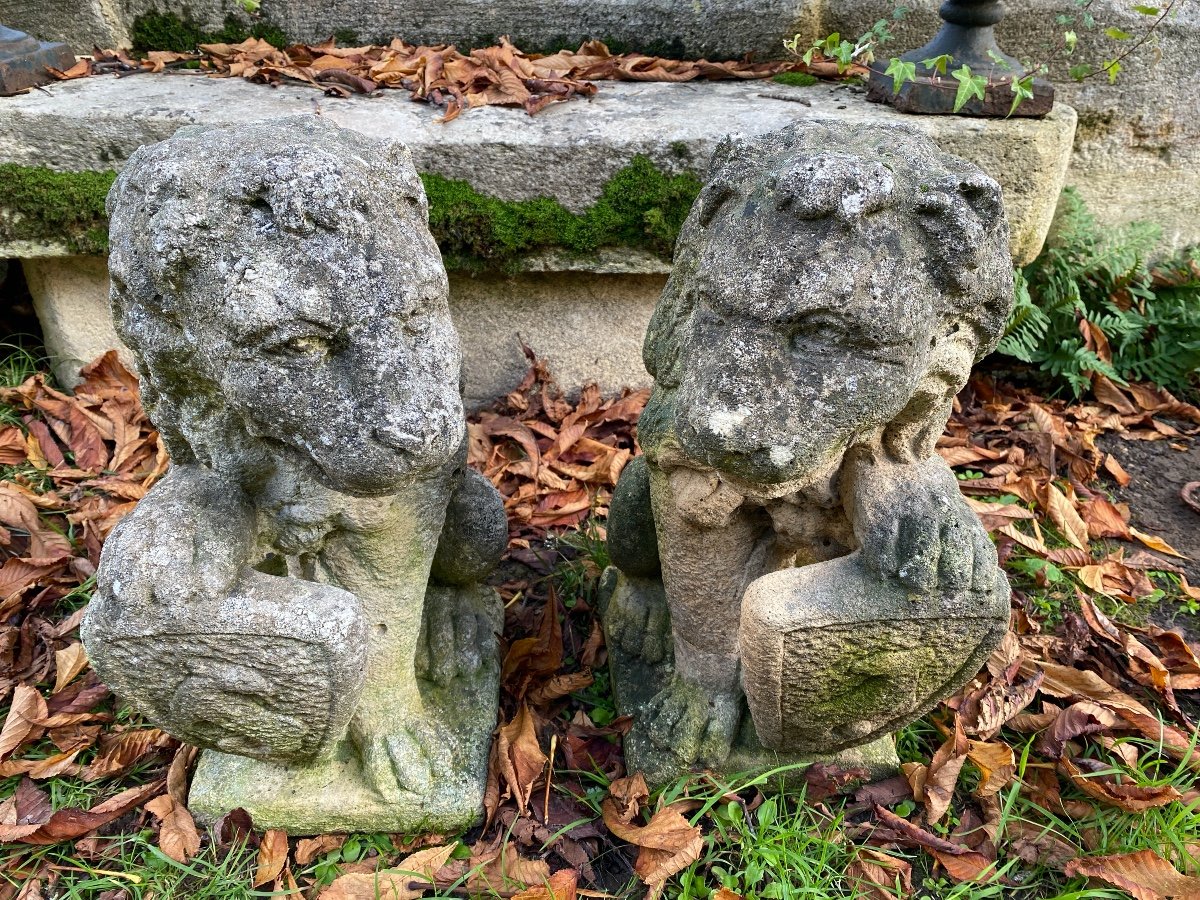 Pair Of Garden Statues Depicting Seated Lions-photo-2