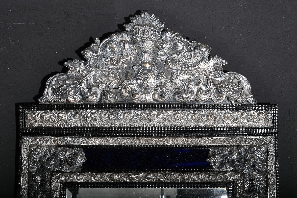 Grand  Miroir à Parclose En Laiton Repoussé Et Argenté Avec Des Verres En Cobalt, France XIXème-photo-3