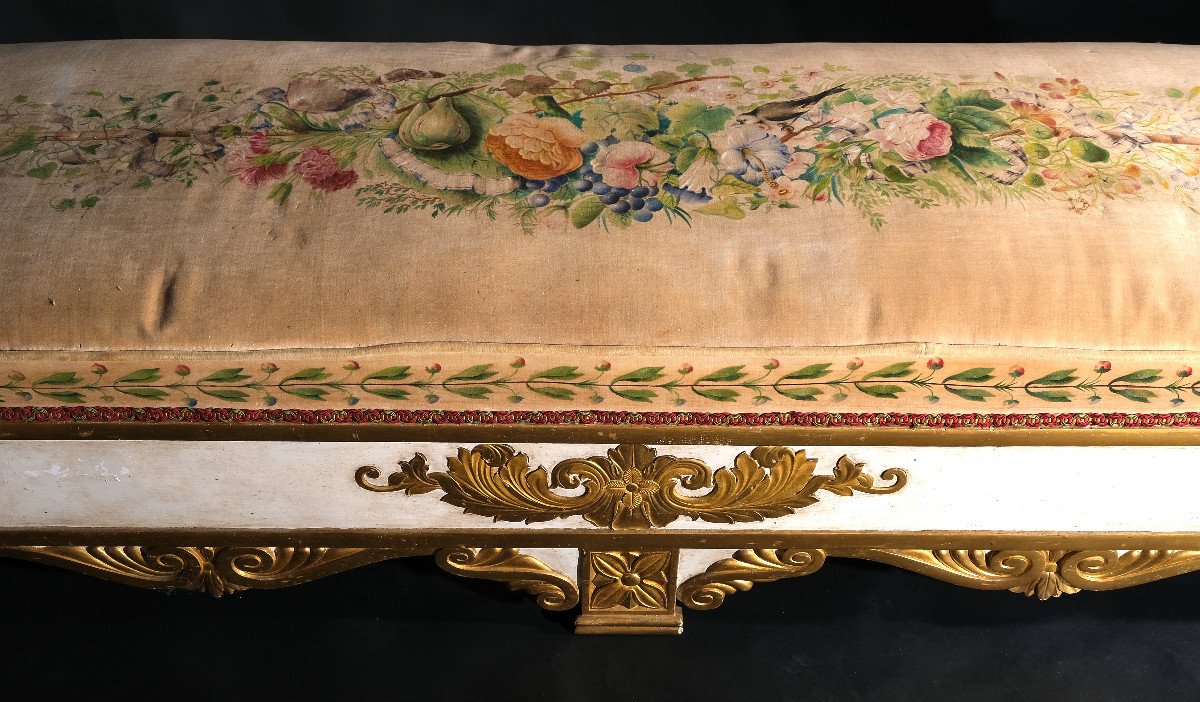 Unusual Upholstered Bench With Relief Decoration On Three Sides, Italy 19th Century-photo-4