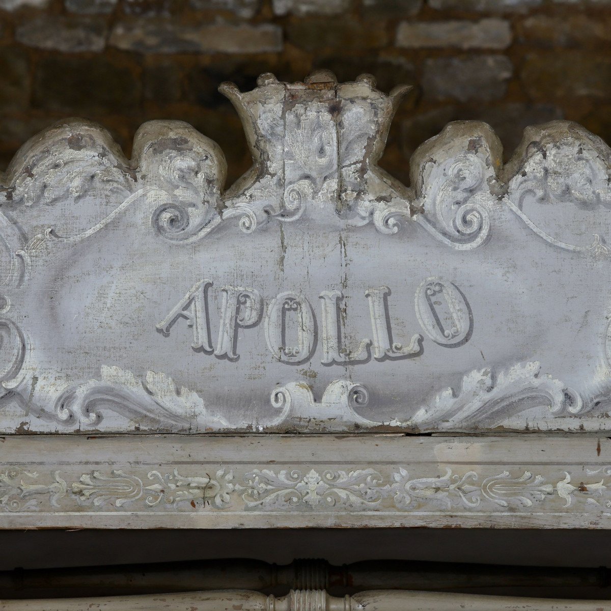 Pair Of Benches From Villa Suvera With Coat Of Arms Of The Lucchesi Palli Family, Siena, 1847-photo-1